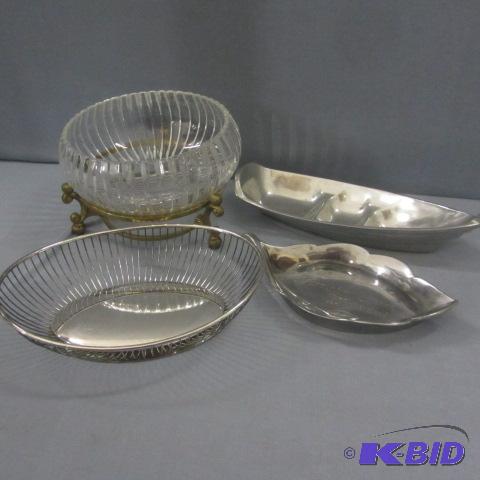 lot 135 image: Silver & Crystal Serving