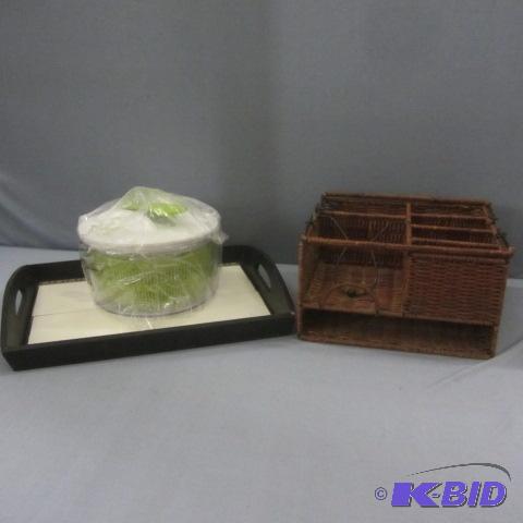lot 139 image: Picnic Supplies