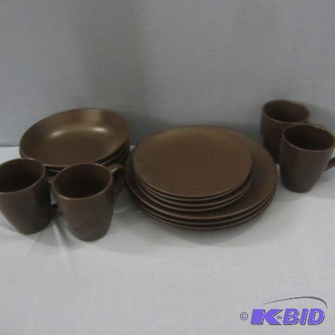 lot 143 image: Brown Stoneware Dinnerware