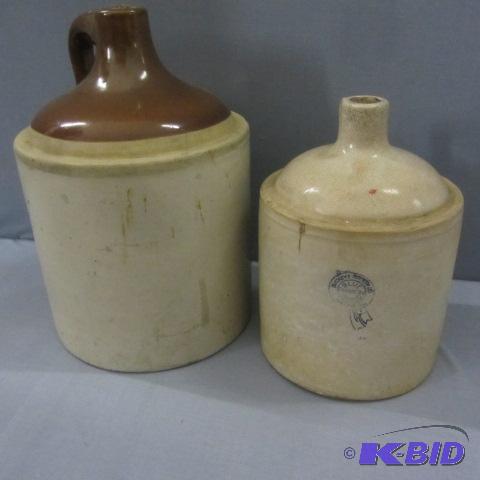 lot 210 image: Buckeye Jug, Shoulder Jug