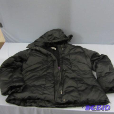lot 261 image: Calvin Klein Down Jacket