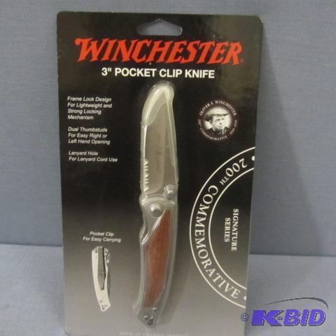 lot 37 image: Winchester Knife