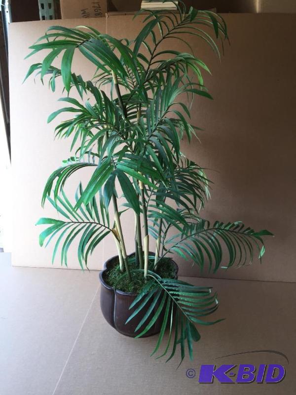 Imitation plant...