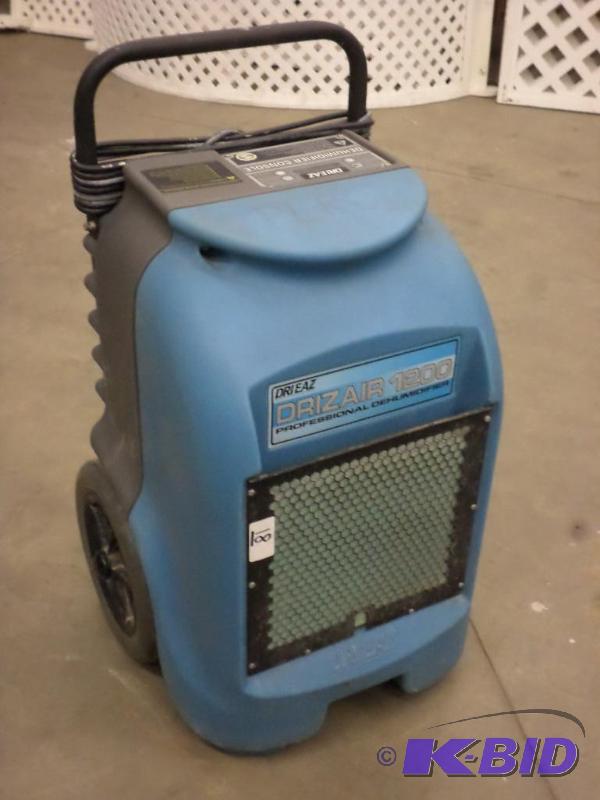 lot 18 image: Drieaz Drizair 1200 Professional 120Volt Dehu...
