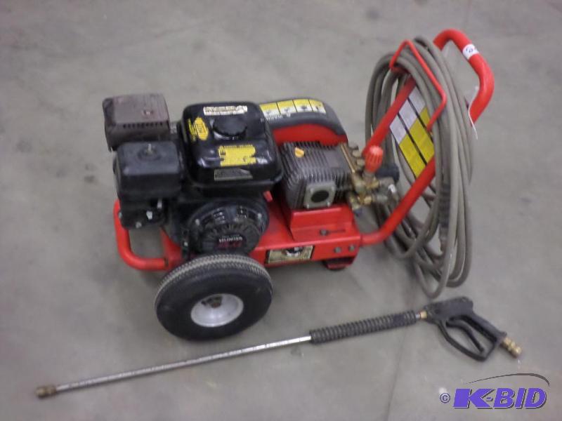 lot 20 image: Shark 2500PSI Gas Pressure Washer, Honda GX12...