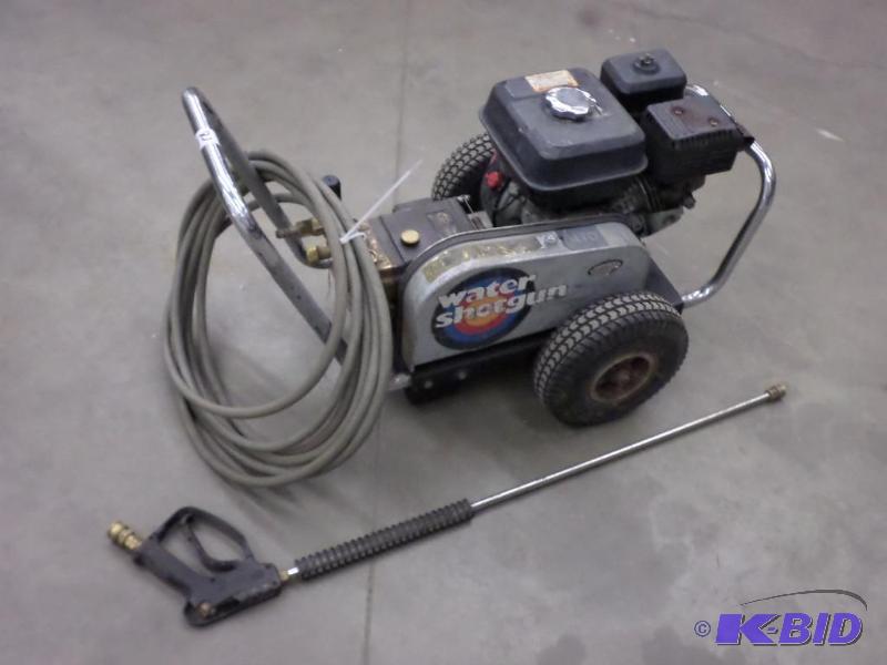 lot 21 image: Simpson Water Shotgun Gas Pressure Washer, Ho...
