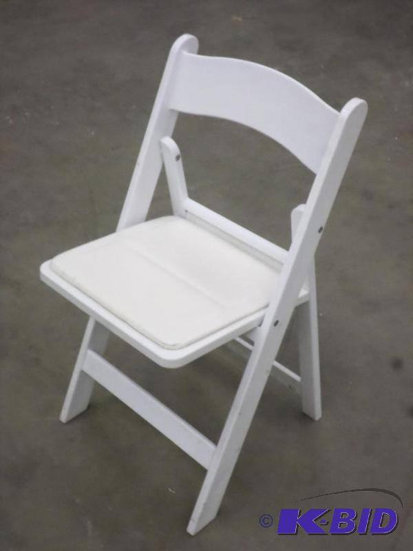 lot 33 image: (20) Matching White Padded Chairs, Foldable &...
