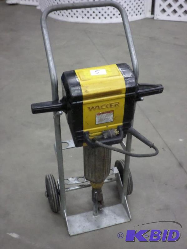 lot 5 image: Wacker 120Volt 90# Jackhammer With Cart...
