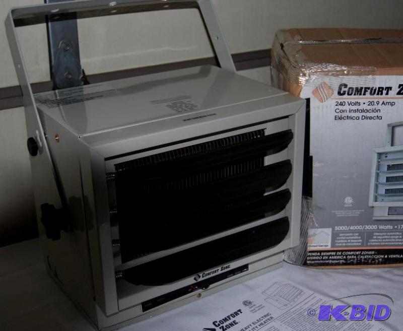 lot 17 image: Comfort Zone 7,500 Watt Ceiling Mount Heater,...