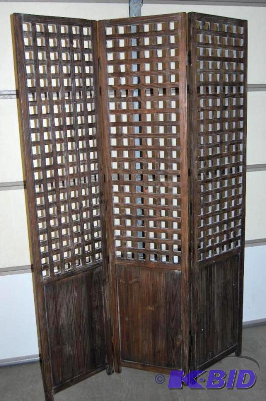 lot 47 image: Tiverton Room Divider, solid fir wood, weathe...