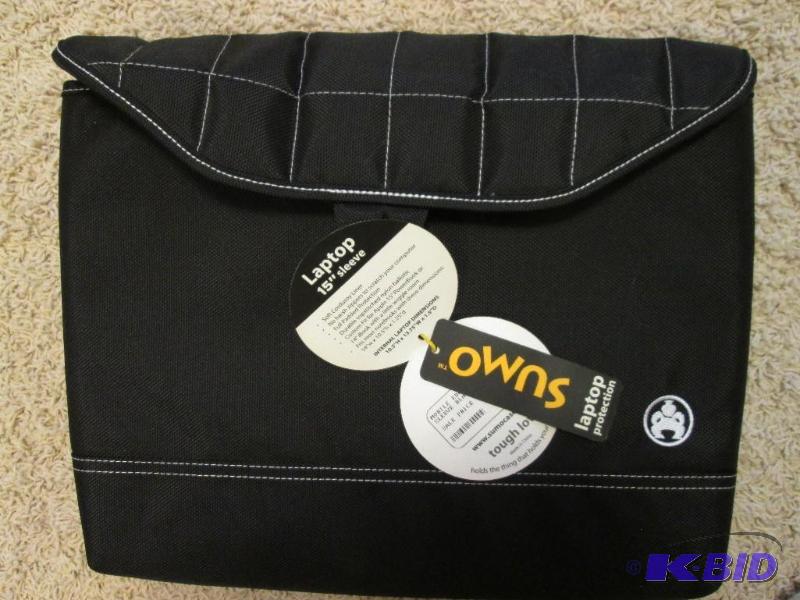 lot 24 image: Brand new SUMO laptop padded carrier sleeve i...
