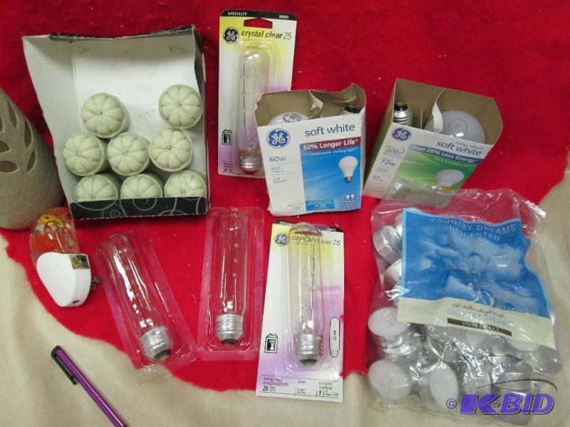 GE crystal clear 25, GE soft white 60W light ...