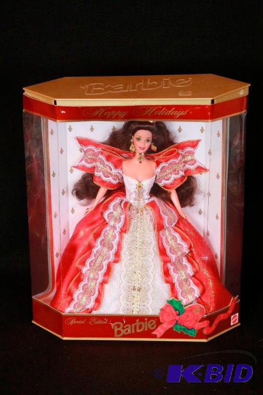 lot 121 image: 1997 Happy Holidays Barbie NIB