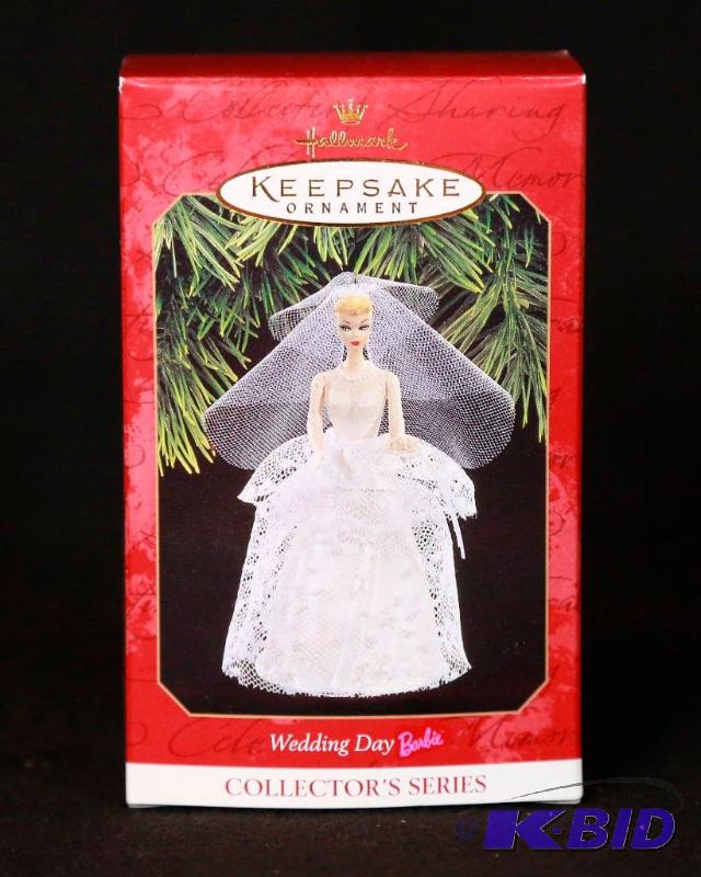 lot 132 image: 1997 Wedding Day Barbie Hallmark Keepsake Ornament