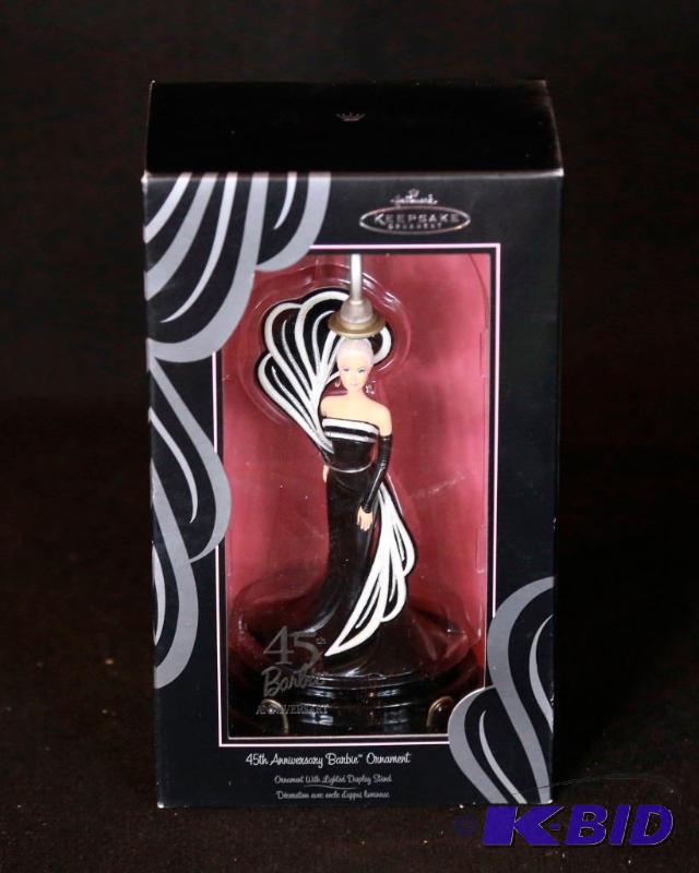 lot 139 image: 45th Anniversary Barbie Hallmark Keepsake Ornament