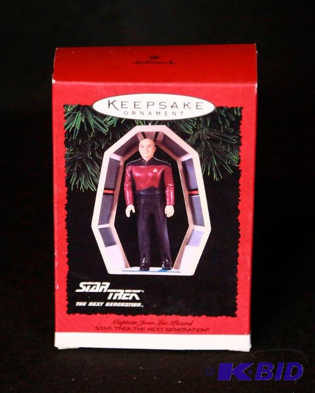 lot 141 image: 1995 Jean Luc Picard Star Trek Hallmark Keepsake Ornament