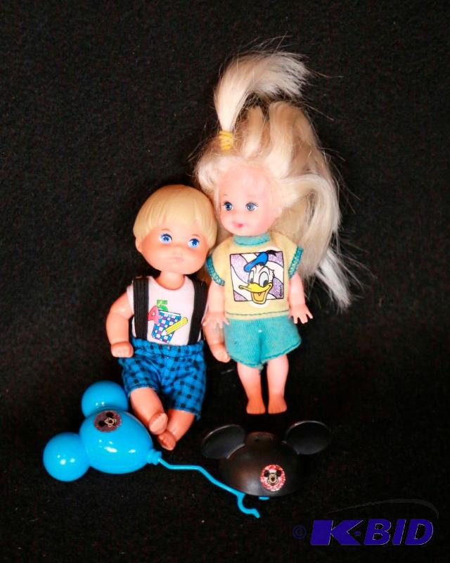 lot 160 image: Huge Barbie Extravaganza