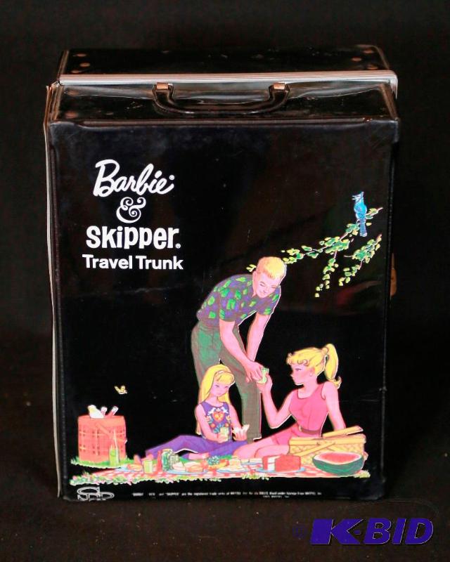 lot 175 image: Huge Barbie Extravaganza