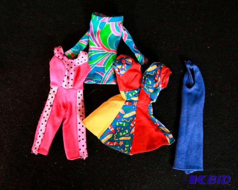 lot 183 image: Original Barbie Clothes & Accessories Lot