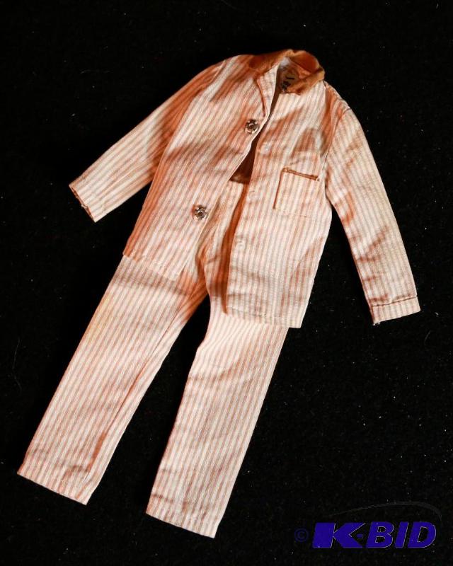 lot 195 image: Original Barbie Clothes & Accessories Lot