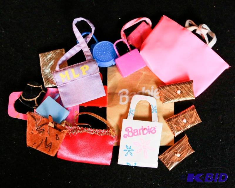 lot 198 image: Original Barbie Accessories Lot