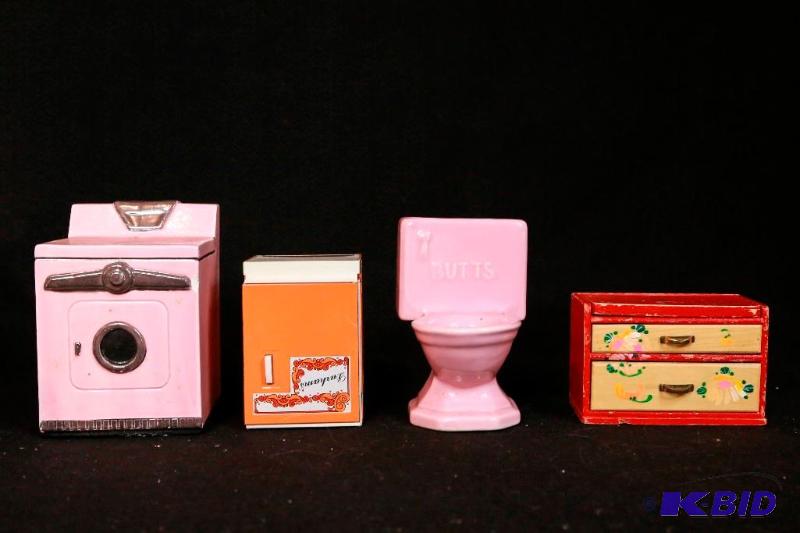 lot 217 image: Original Barbie Accessories Lot
