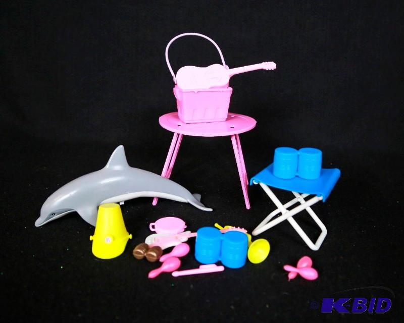 lot 229 image: Original Barbie Accessories Lot
