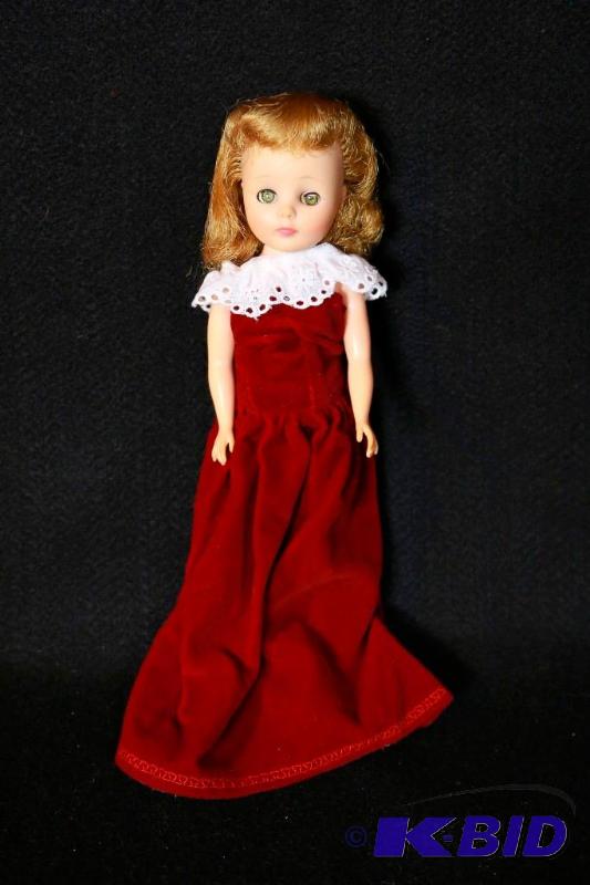 lot 239 image: 1958 American Character Vintage Doll