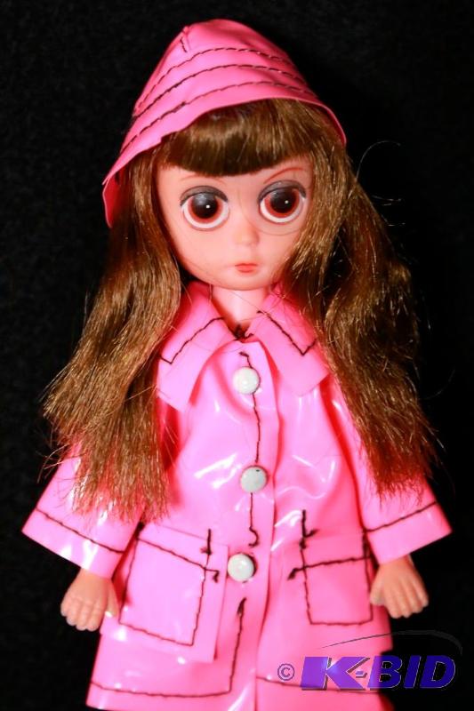 lot 244 image: 1960s Susie Sad Eyes Doll - RARE