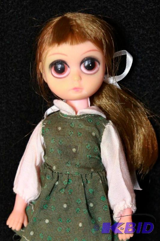 lot 245 image: 1960s Susie Sad Eyes Doll - RARE