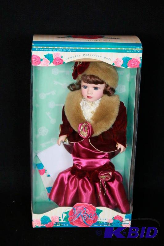 lot 260 image: Victorian Rose Collection Porcelain Doll w Box
