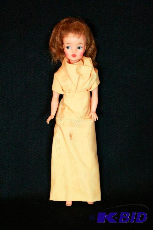 lot 28 image: 1962 Ideal Tammy Doll BS-12 2