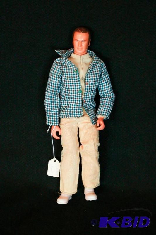 lot 31 image: 1970s Oscar Goldman Bionic Woman Boss