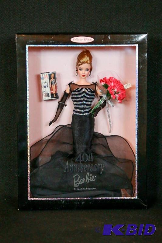 lot 46 image: 40th Anniversary Barbie Collectors Edition NIB