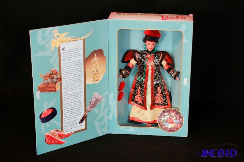 lot 60 image: 1997 Chinese Empress Barbie NIB