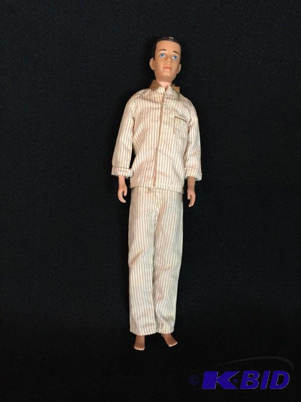 lot 7 image: 1960 Ken Doll