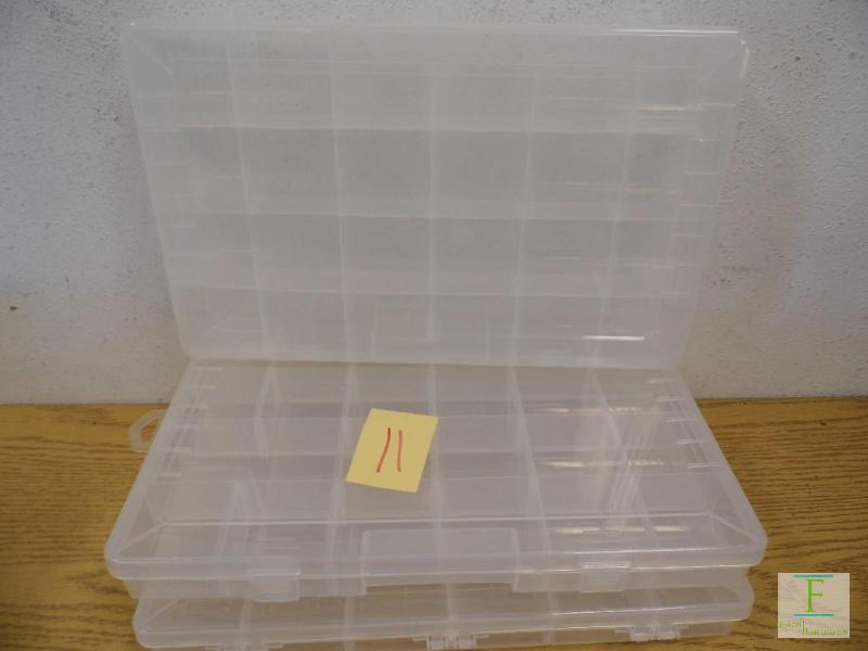 3 Plastic Organizers