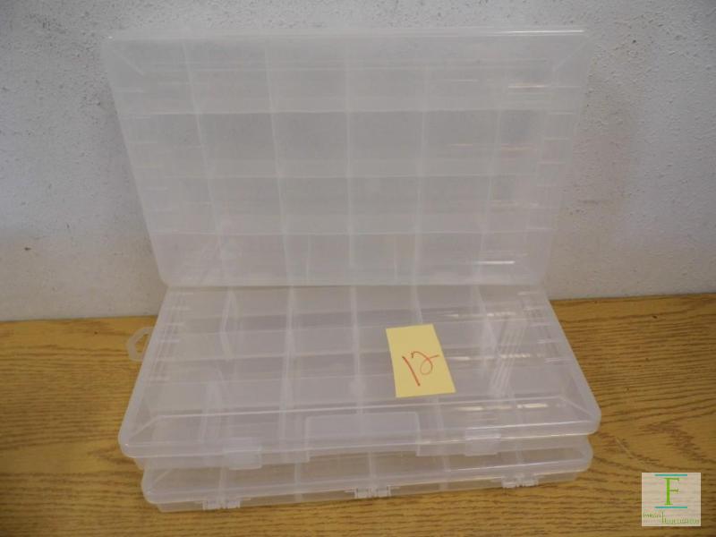 3 Plastic Organizers