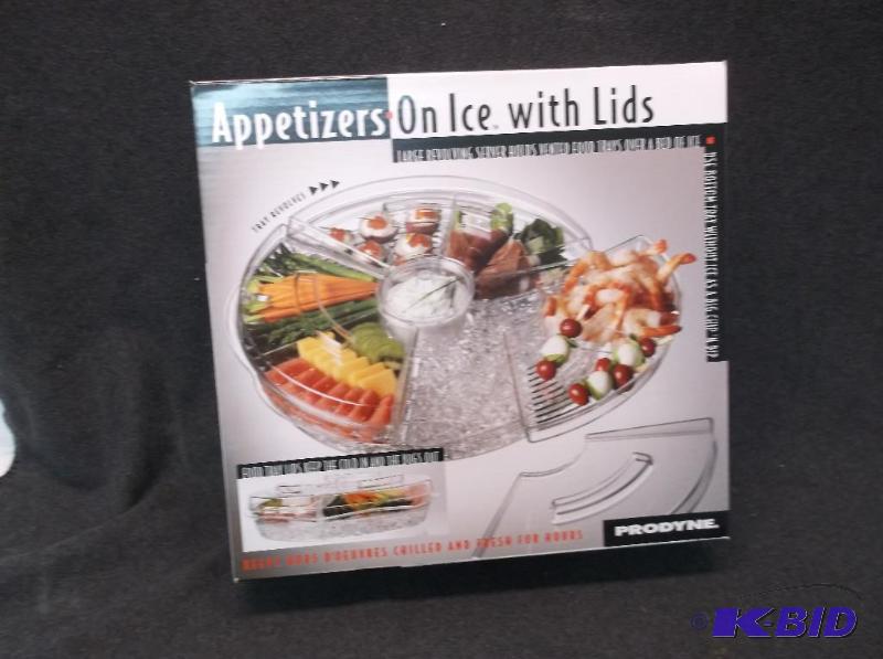 lot 139 image: Large Prodyne revolving server vented food tr...
