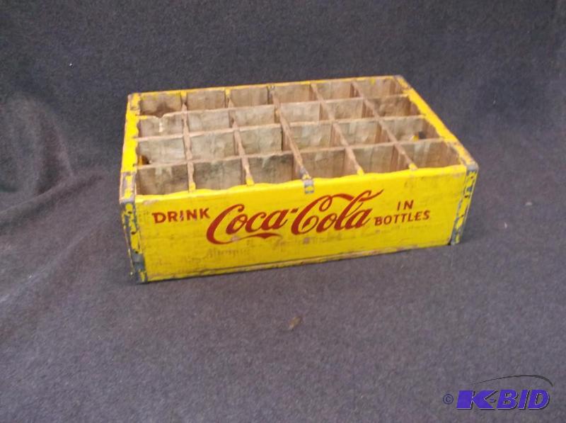 lot 143 image: Vintage wooden Coca-Cola case great display p...