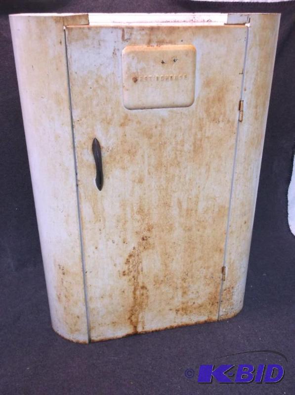 lot 156 image: Vintage Westing House storage cabinet measuri...