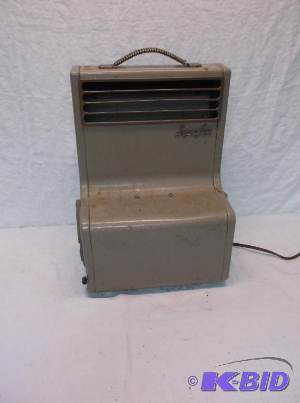 lot 160 image: Vintage Super Fan model P500 115 v. tested wo...