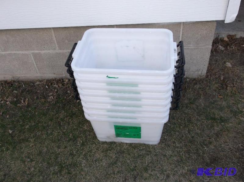 lot 202 image: 8- food grade containers in good usable condi...