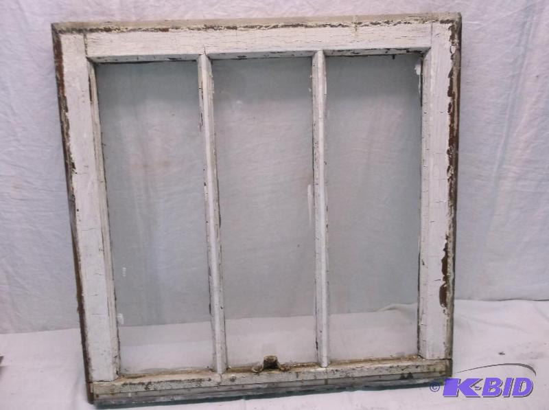 lot 34 image: Vintage 3 pane window measuring 23 58" ...