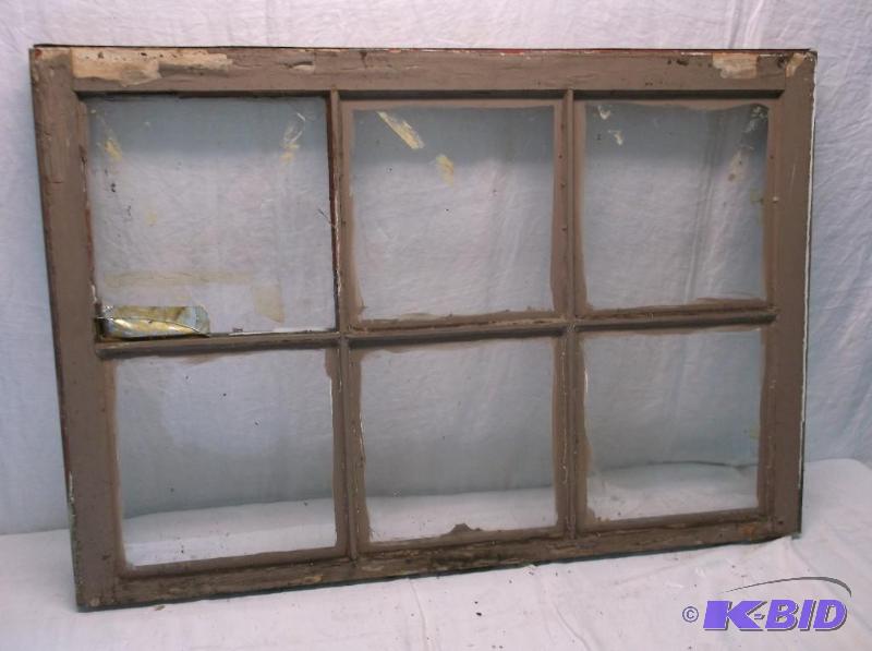 lot 41 image: Vintage 6 pane window one pane is cracked and...