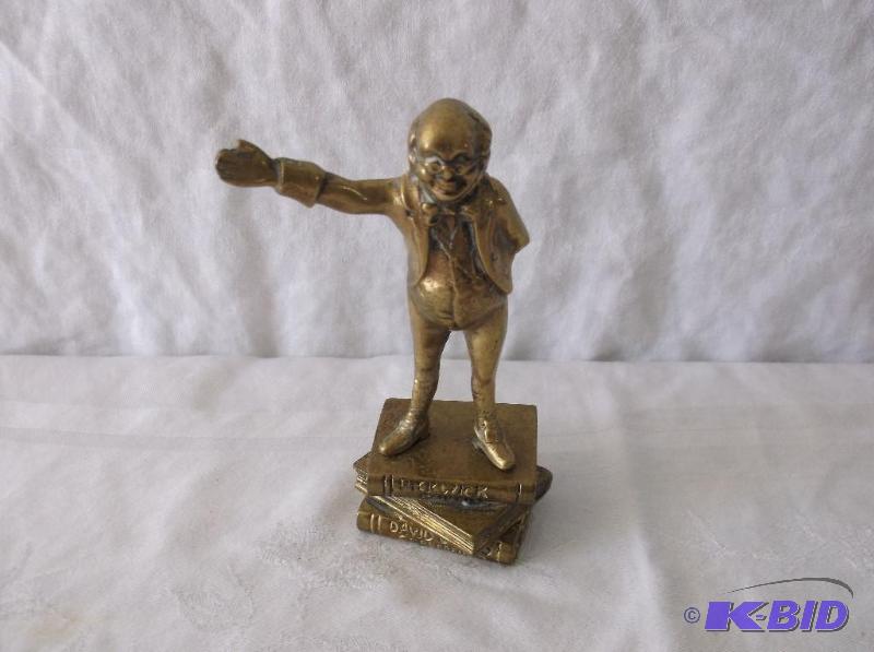 lot 50 image: Vintage heavy solid brass Feziwick of England...