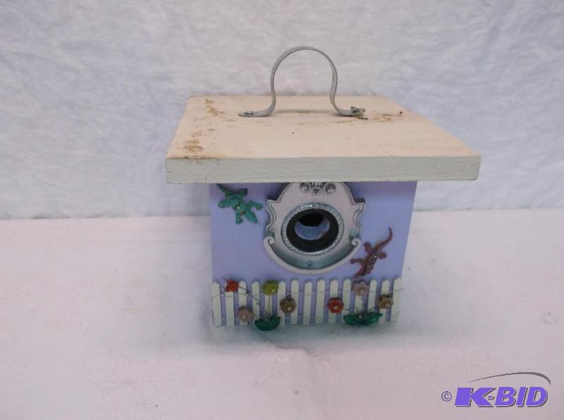 lot 75 image: Hand crafted bird house in good usable condit...