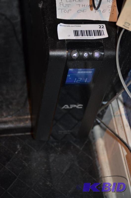 lot 22 image: APC battery backup, powers up...
