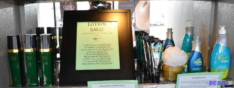 lot 35 image: Cooling lotions - Botanica, Hemps&nbspAustra...
