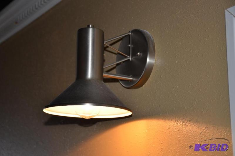 lot 47 image: Large lot of light fixtures - four wall sconc...